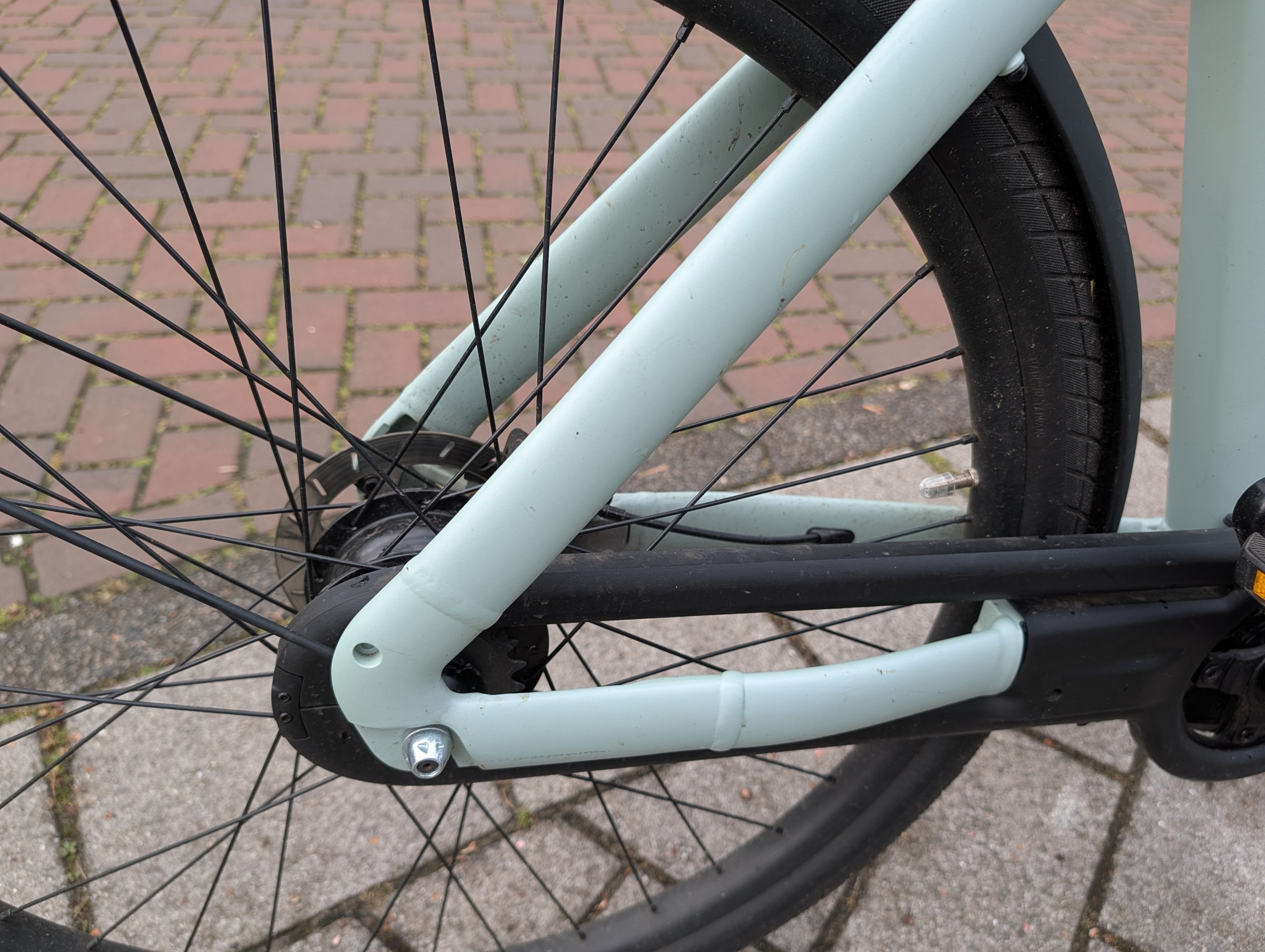 Een tweedehands VanMoof S6 met de mechanische AutoShift naaf in het achterwiel